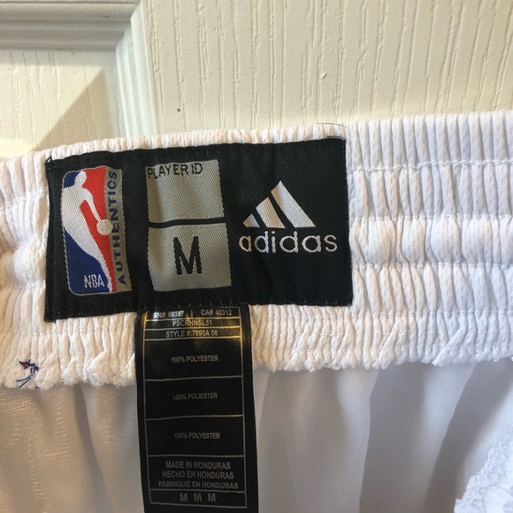 Adidas Miami Heat Basketball Shorts - Picture 3 of 3